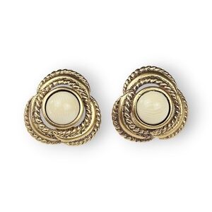 Vintage Napier Knot Earrings Pierced Cream Lucite Cabochon Brushed Gold Plate 1"